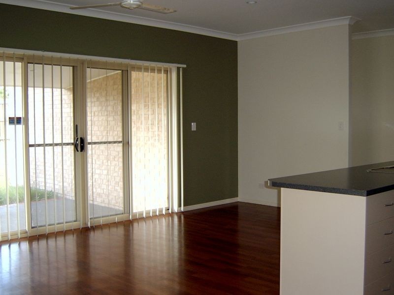 12 Anna Drive, Raceview QLD 4305