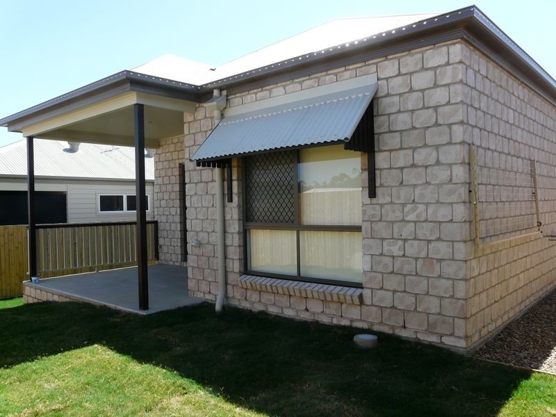 23 Wimbledon Street, Springfield Lakes QLD 4300