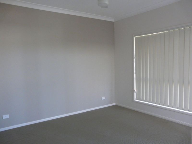 23 Wimbledon Street, Springfield Lakes QLD 4300