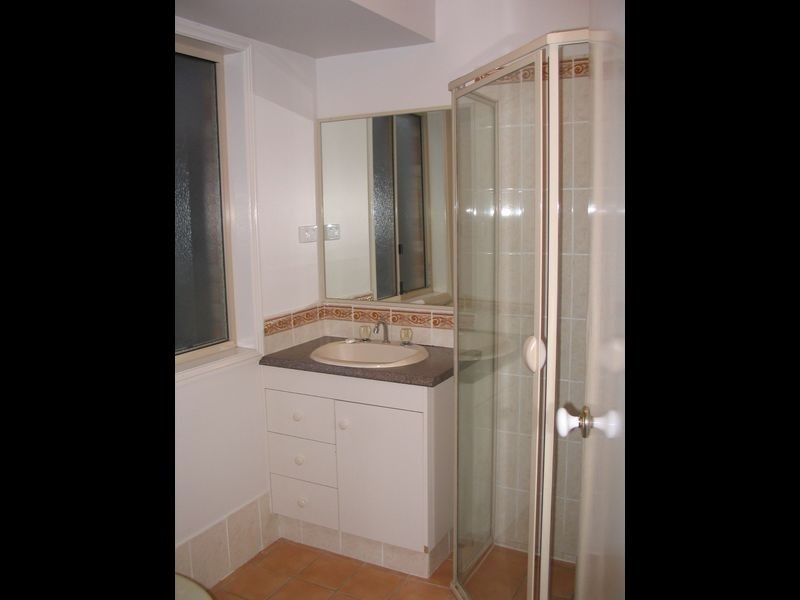 10 Meadowwood Crescent, Springfield QLD 4300