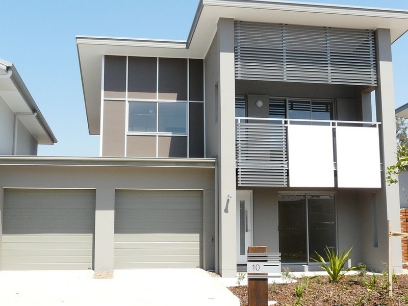 10 Ellerston Ave, Brookwater QLD 4300