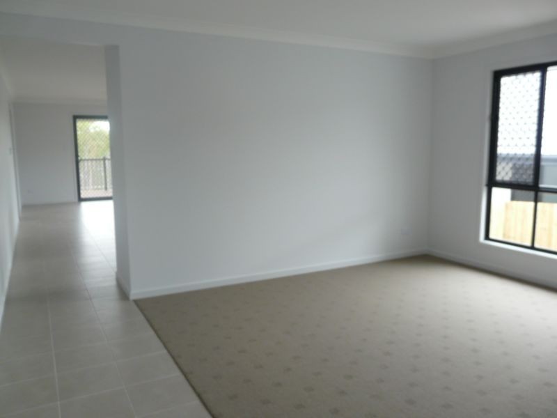 4 Morialta Street, Springfield Lakes QLD 4300