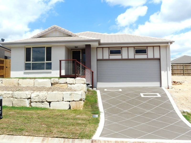 41 Grand Canyon Drive, Springfield Lakes QLD 4300