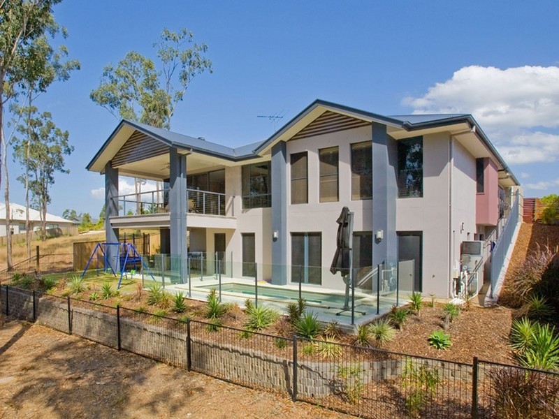 125 Birchwood Crescent, Brookwater QLD 4300