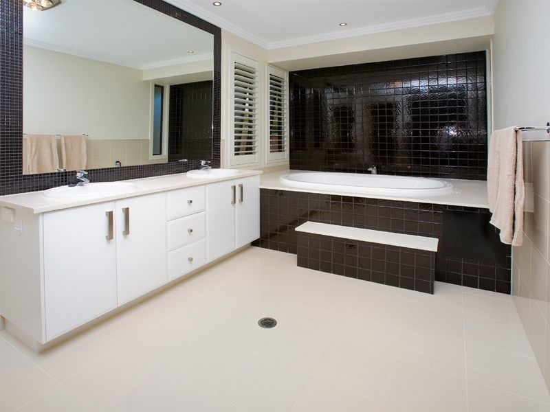 125 Birchwood Crescent, Brookwater QLD 4300