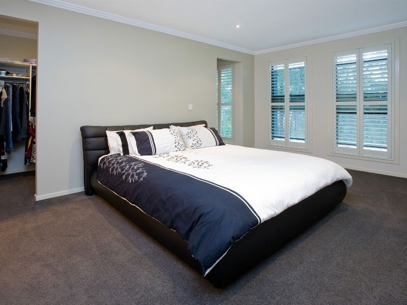 125 Birchwood Crescent, Brookwater QLD 4300
