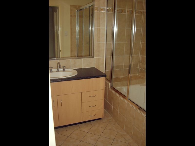 6/22 High Street, Forest Lake QLD 4078