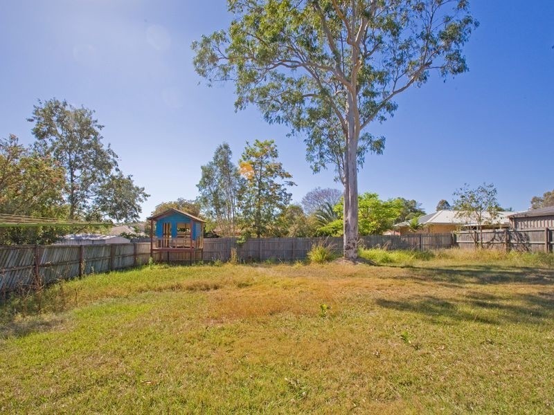 9 Lowana Street, Camira QLD 4300