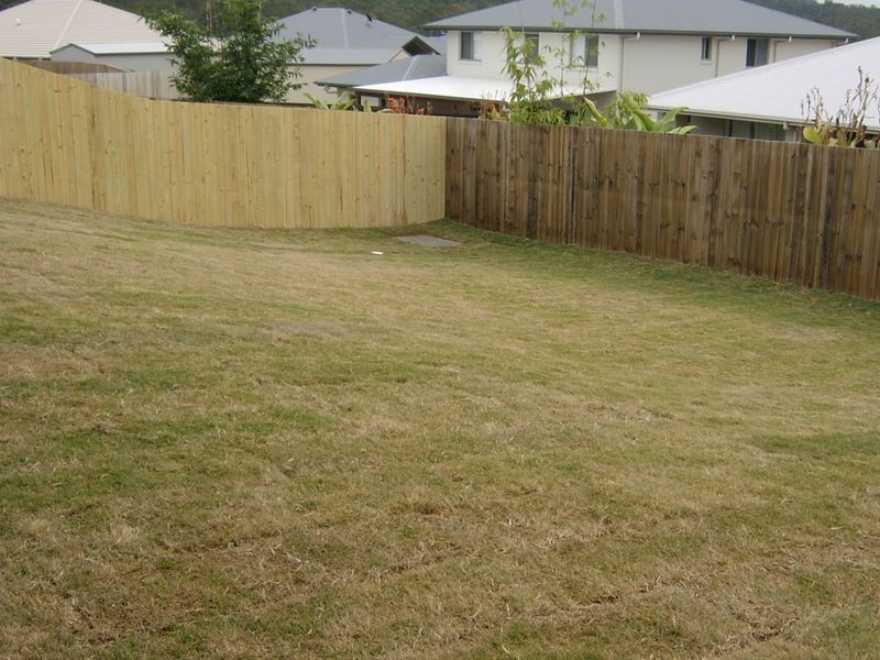 9 Trinity Crescent, Bellbird Park QLD 4300