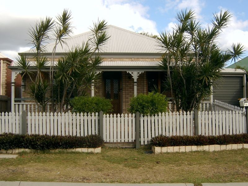 51 Paton Crescent, Forest Lake QLD 4078