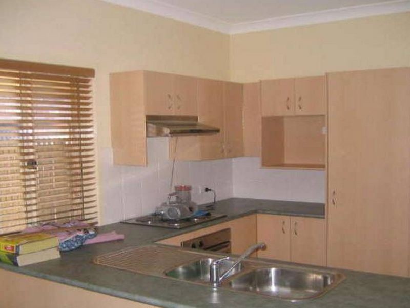 16 Diana Street, Springfield Lakes QLD 4300