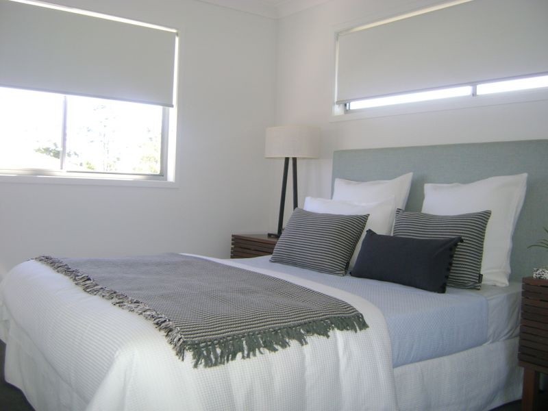 3 Spyglass Lane, Brookwater QLD 4300