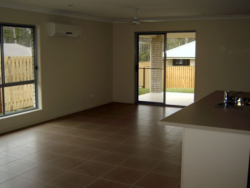 3 Maria Place, Bellbird Park QLD 4300