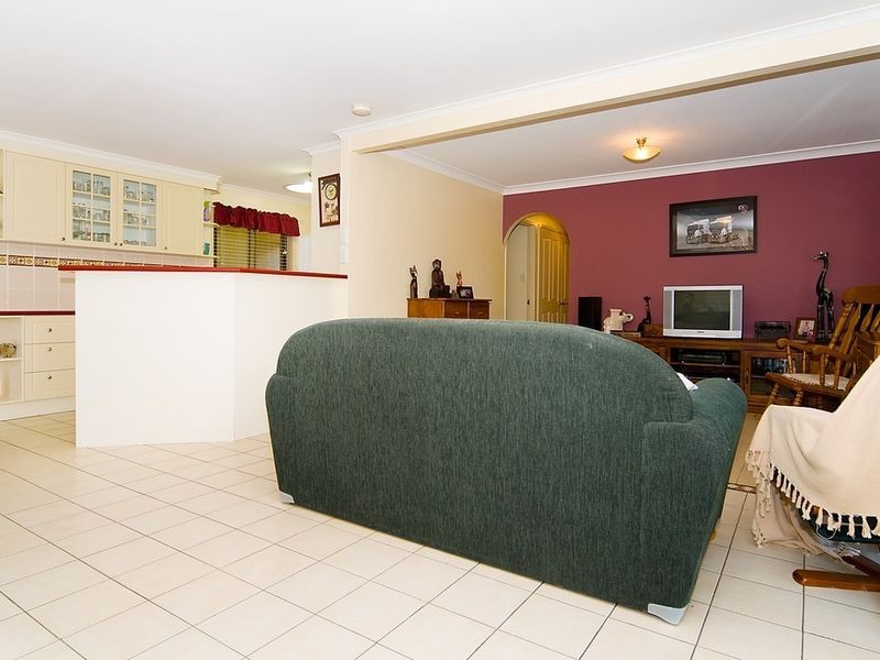 11 Glyn Court, Redbank Plains QLD 4301