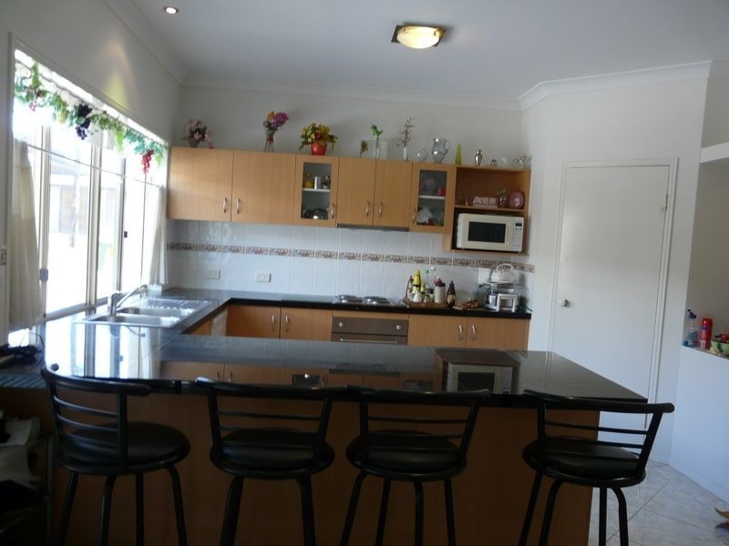 19 Amadeus Cct, Springfield Lakes QLD 4300