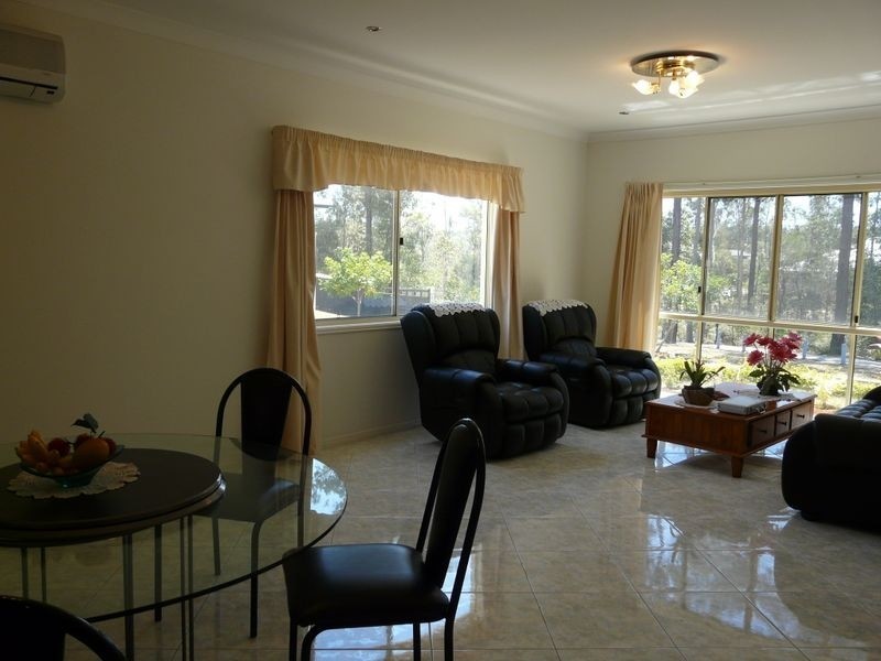 19 Amadeus Cct, Springfield Lakes QLD 4300