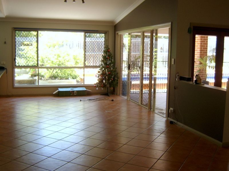 9 St Maurice Court, Springfield QLD 4300