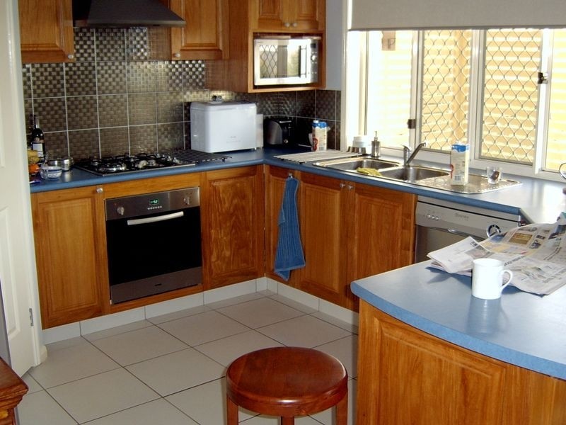 5 Marigold Close, Springfield Lakes QLD 4300