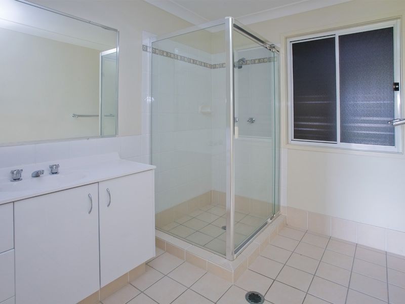 60 Dry  Dock Circuit, Springfield Lakes QLD 4300