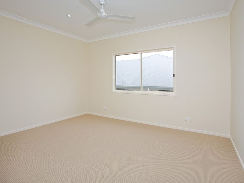 16 Wharf Court, Springfield Lakes QLD 4300