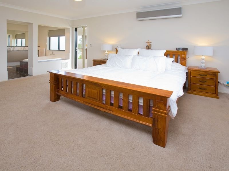 5 Justicia Court, Brookwater QLD 4300