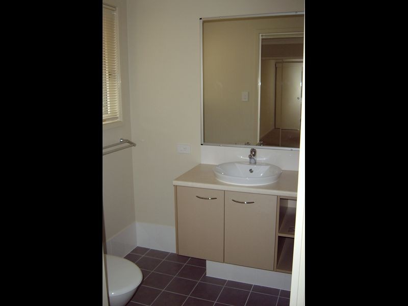 9 Skyline Avenue, Springfield Lakes QLD 4300