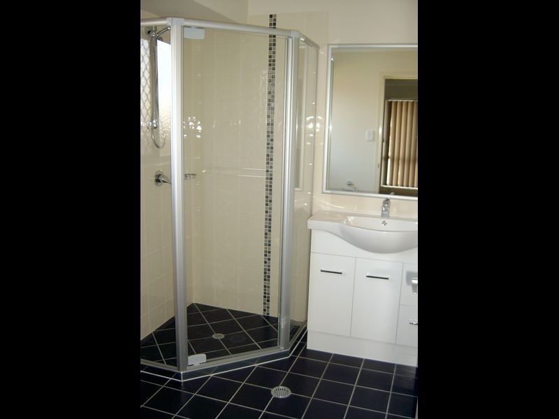 91 Park Edge Drive, Springfield Lakes QLD 4300