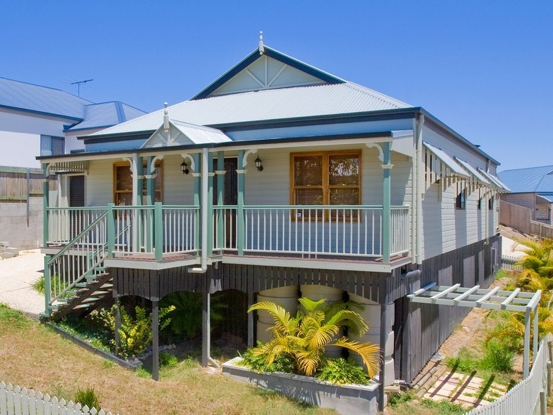 10 Creekside Drive, Springfield Lakes QLD 4300
