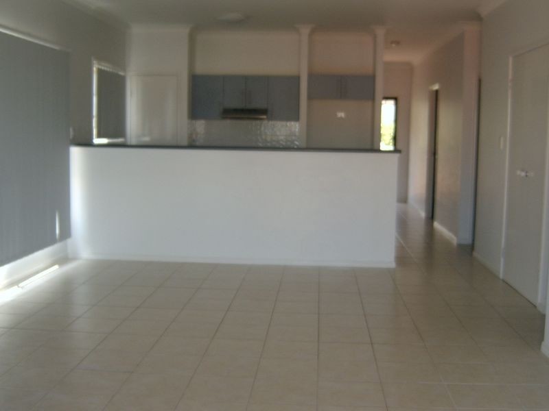 61 Dry Dock Circuit, Springfield Lakes QLD 4300