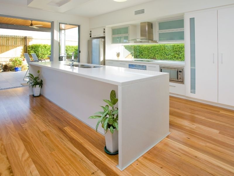 8 Atlantic Drive, Springfield Lakes QLD 4300