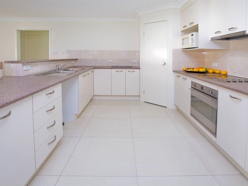 21 Parkside Drive, Springfield QLD 4300