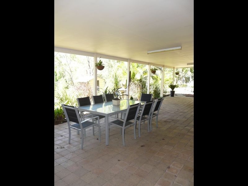18 Hallett Avenue, Camira QLD 4300