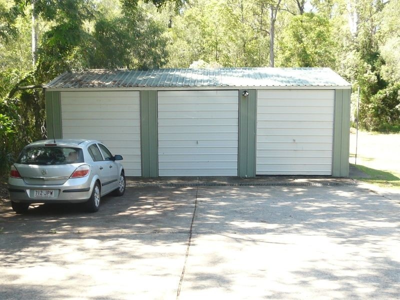 18 Hallett Avenue, Camira QLD 4300