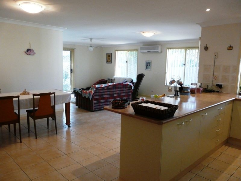 13 Malvern Place, Forest Lake QLD 4078