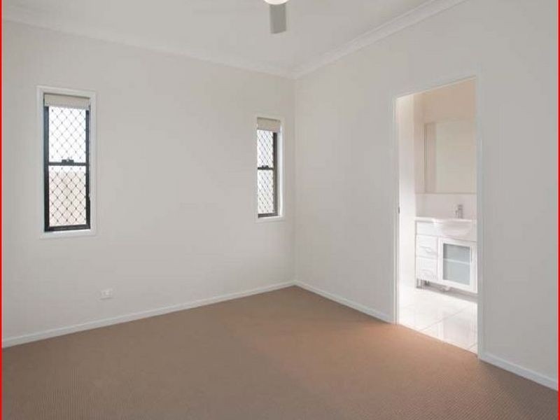 11 Grand Canyon Drive, Springfield Lakes QLD 4300