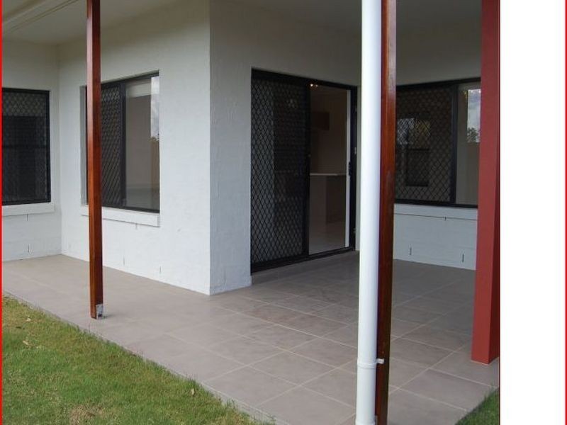 11 Grand Canyon Drive, Springfield Lakes QLD 4300