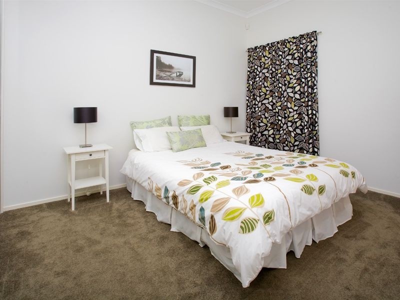 3 Santorini Place, Forest Lake QLD 4078