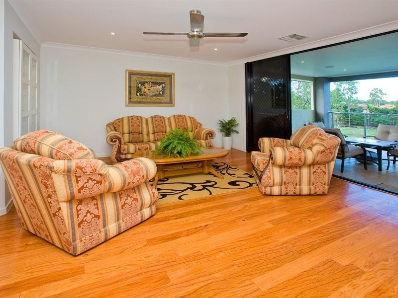 3 Santorini Place, Forest Lake QLD 4078