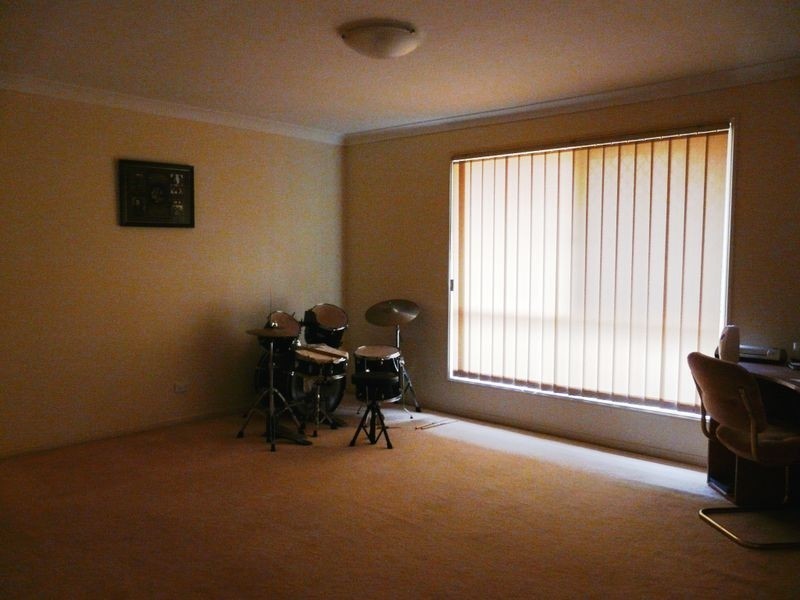 7 Garonne Ct, Springfield QLD 4300