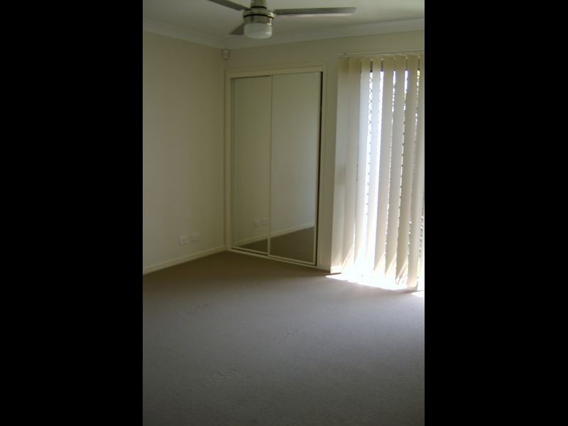19 Esperance Crescent, Springfield Lakes QLD 4300