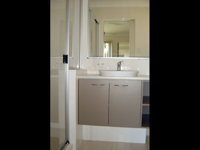 19 Esperance Crescent, Springfield Lakes QLD 4300