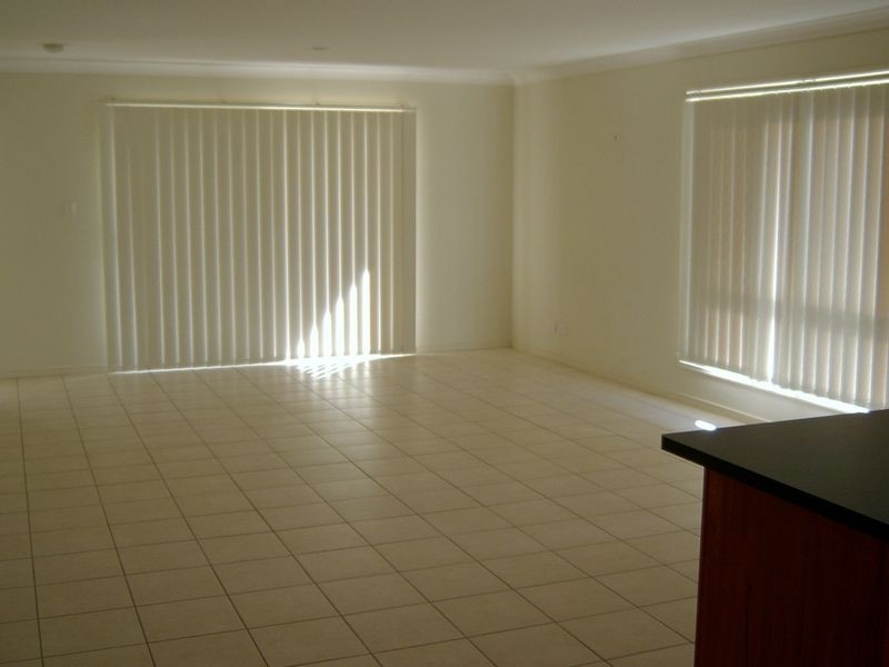 60 James Josey Avenue, Springfield Lakes QLD 4300