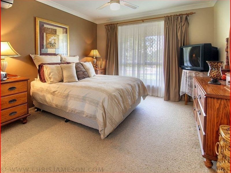 1 Oleander Cct, Springfield QLD 4300