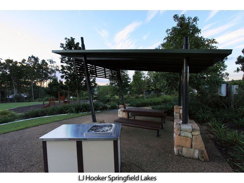 11 Scoparia Drive, Brookwater QLD 4300