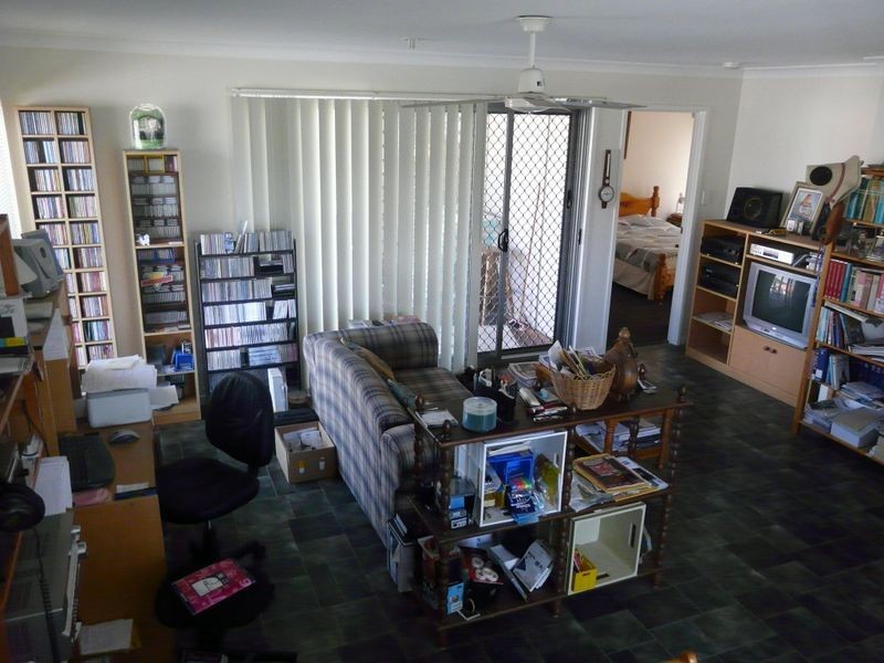 1 Cove Place, Springfield Lakes QLD 4300