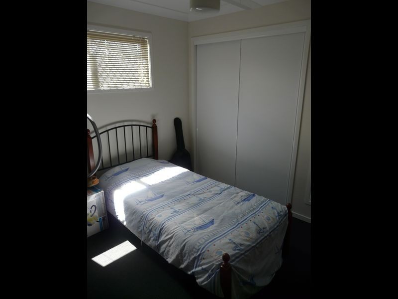 1 Cove Place, Springfield Lakes QLD 4300