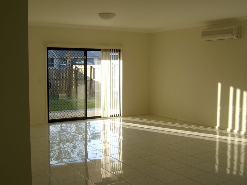 3 Rose Avenue, Springfield Lakes QLD 4300