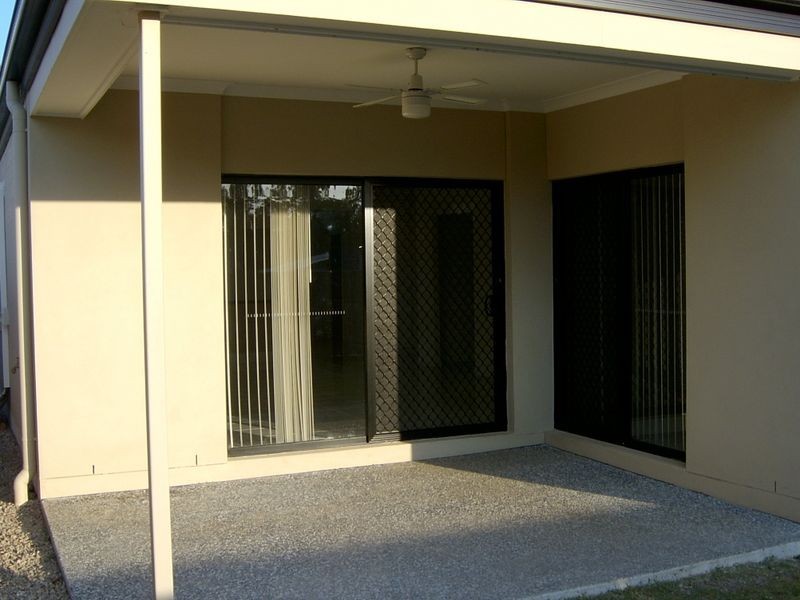 3 Rose Avenue, Springfield Lakes QLD 4300