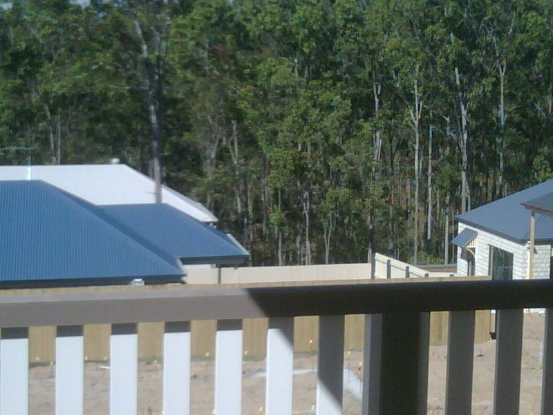 72 Park Edge Drive, Springfield Lakes QLD 4300
