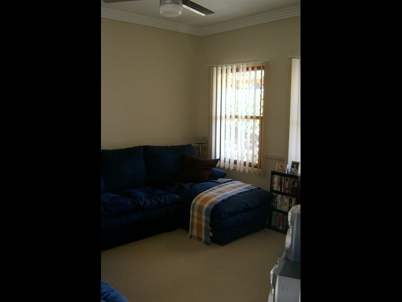 47 Riverside Crescent, Springfield Lakes QLD 4300